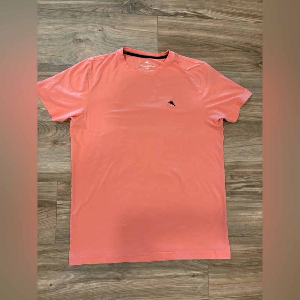 Tommy Bahama Coral Short Sleeve Tee, NWOT